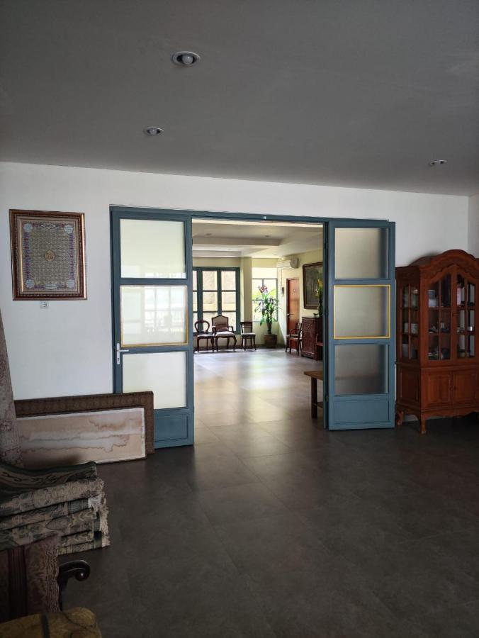 Rumah Pondok Pinang Джакарта Экстерьер фото