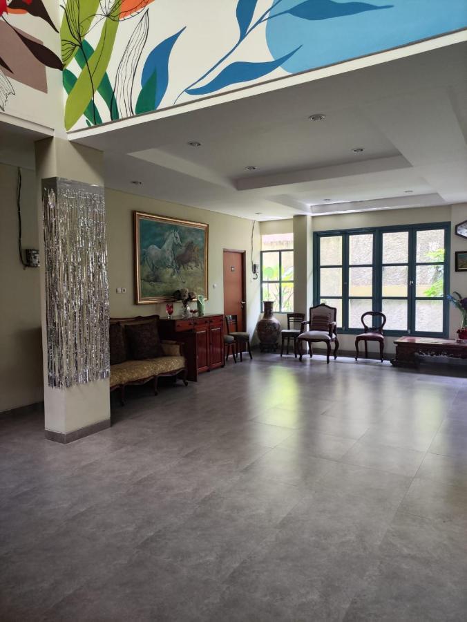 Rumah Pondok Pinang Джакарта Экстерьер фото